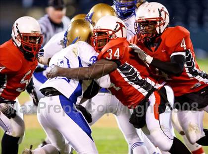 Thumbnail 2 in Lake Taylor vs. Phoebus (D5 Eastern Region Final) photogallery.