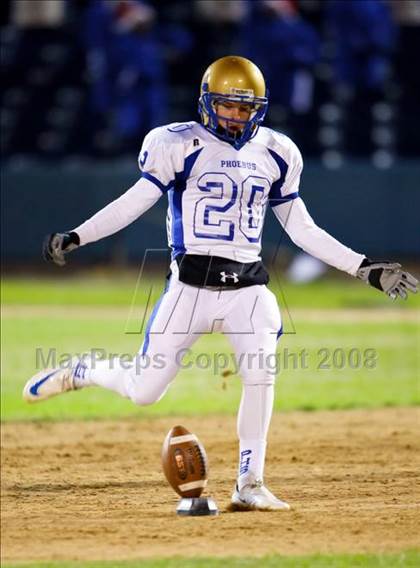 Thumbnail 3 in Lake Taylor vs. Phoebus (D5 Eastern Region Final) photogallery.