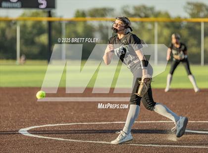 Thumbnail 3 in Millard West @ Lincoln Southwest photogallery.