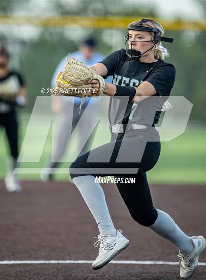 Thumbnail 3 in Millard West @ Lincoln Southwest photogallery.