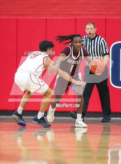 Thumbnail 3 in Perryton vs. Midland Legacy (Raising Cane's Key City Classic) photogallery.