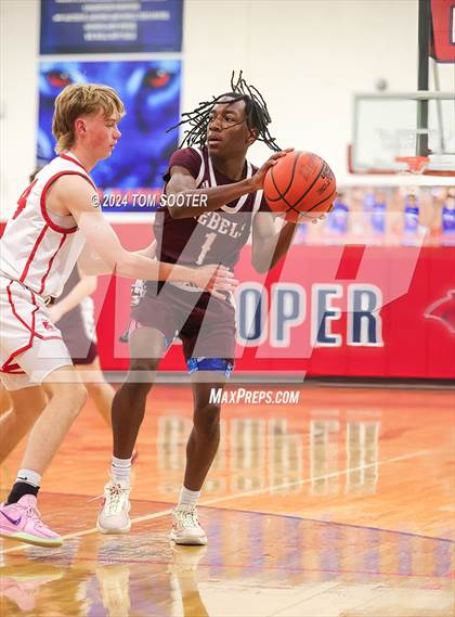 Thumbnail 2 in Perryton vs. Midland Legacy (Raising Cane's Key City Classic) photogallery.