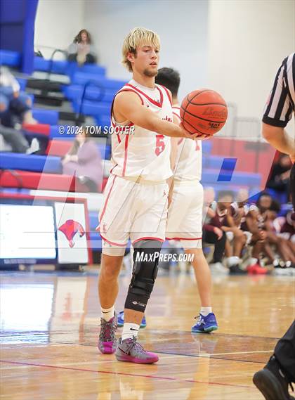Thumbnail 1 in Perryton vs. Midland Legacy (Raising Cane's Key City Classic) photogallery.