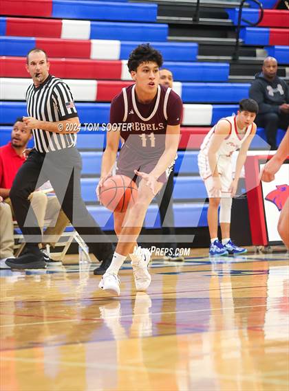 Thumbnail 3 in Perryton vs. Midland Legacy (Raising Cane's Key City Classic) photogallery.