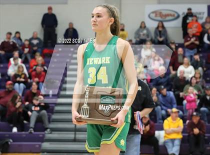 Thumbnail 1 in Newark Catholic vs. Berne Union (OHSAA D4 District Final) photogallery.