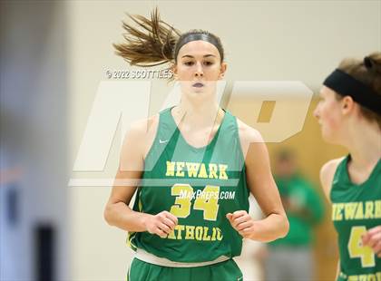 Thumbnail 1 in Newark Catholic vs. Berne Union (OHSAA D4 District Final) photogallery.