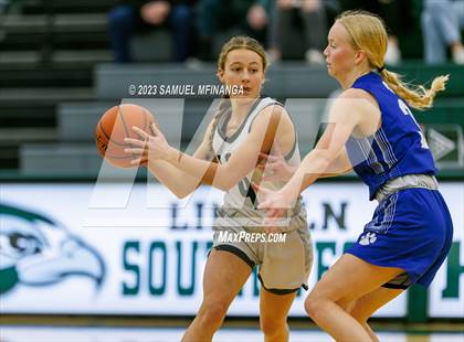 Thumbnail 1 in Kearney @ Lincoln Southwest photogallery.