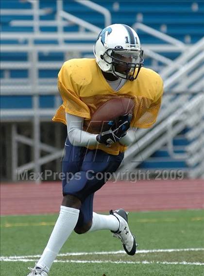 Thumbnail 2 in Simsbury @ Middletown photogallery.