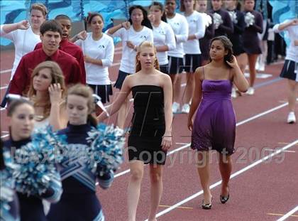 Thumbnail 3 in Simsbury @ Middletown photogallery.