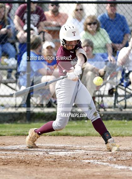 Thumbnail 2 in Jemison vs Thorsby (Chilton County Tournament) photogallery.