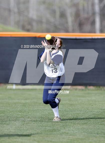 Thumbnail 1 in Jemison vs Thorsby (Chilton County Tournament) photogallery.