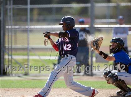 Thumbnail 3 in Beaumont vs. King photogallery.