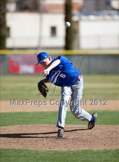 Thumbnail 2 in Beaumont vs. King photogallery.