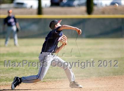 Thumbnail 1 in Beaumont vs. King photogallery.