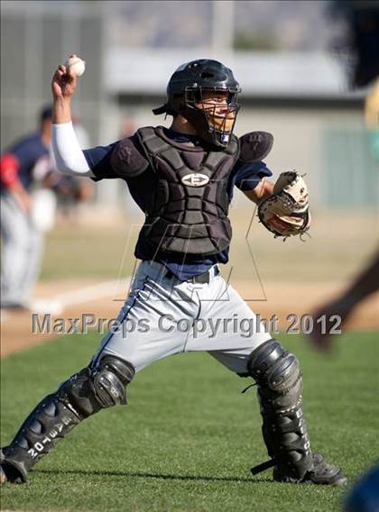 Thumbnail 1 in Beaumont vs. King photogallery.