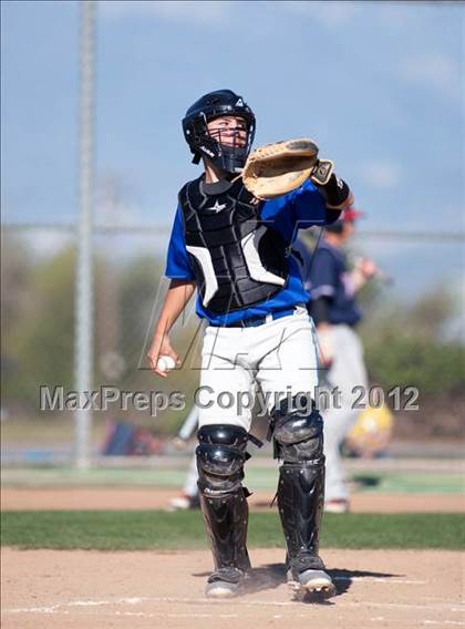 Thumbnail 2 in Beaumont vs. King photogallery.