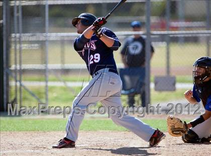 Thumbnail 2 in Beaumont vs. King photogallery.