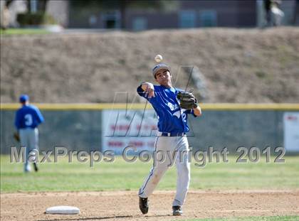 Thumbnail 3 in Beaumont vs. King photogallery.