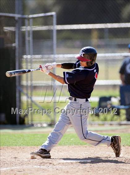 Thumbnail 2 in Beaumont vs. King photogallery.