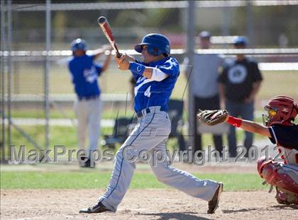 Thumbnail 2 in Beaumont vs. King photogallery.