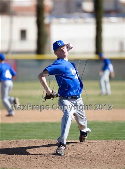 Thumbnail 1 in Beaumont vs. King photogallery.