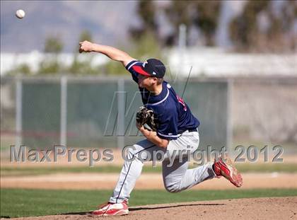 Thumbnail 1 in Beaumont vs. King photogallery.