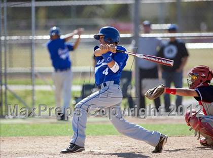 Thumbnail 3 in Beaumont vs. King photogallery.
