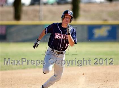 Thumbnail 3 in Beaumont vs. King photogallery.