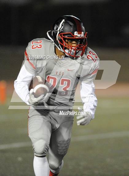 Thumbnail 3 in Village Christian vs. Whittier Christian photogallery.
