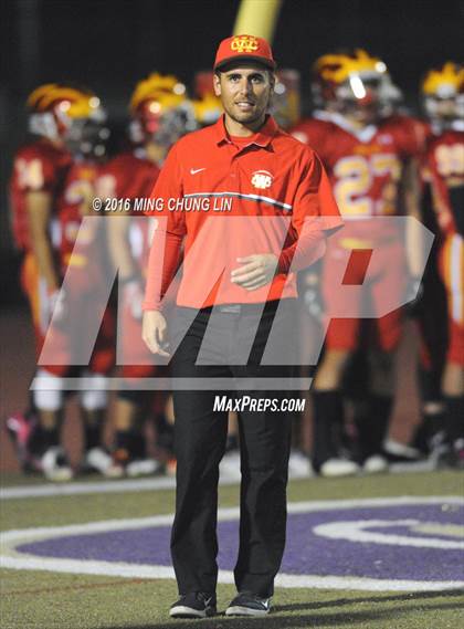 Thumbnail 2 in Village Christian vs. Whittier Christian photogallery.