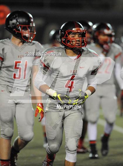 Thumbnail 1 in Village Christian vs. Whittier Christian photogallery.