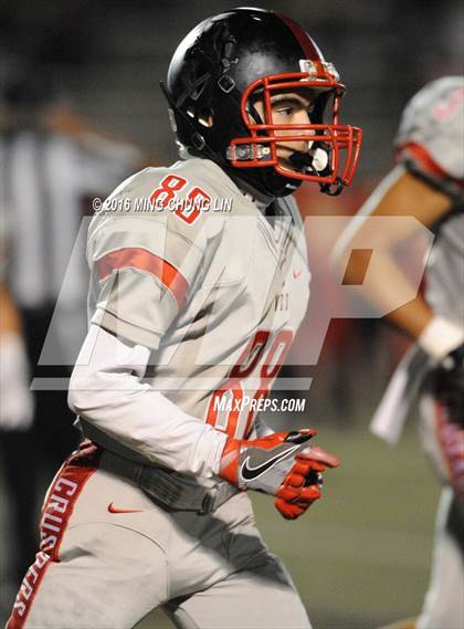 Thumbnail 3 in Village Christian vs. Whittier Christian photogallery.