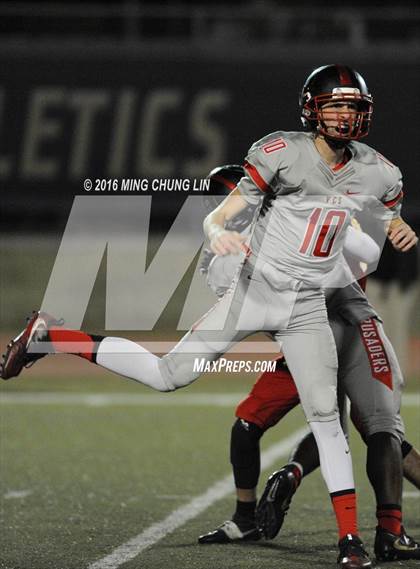 Thumbnail 1 in Village Christian vs. Whittier Christian photogallery.