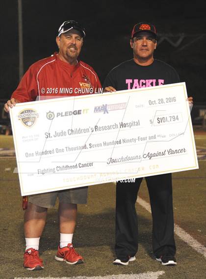 Thumbnail 2 in Village Christian vs. Whittier Christian photogallery.
