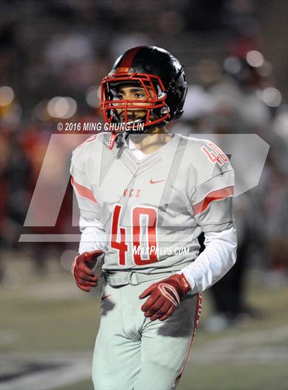 Thumbnail 3 in Village Christian vs. Whittier Christian photogallery.