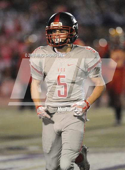 Thumbnail 2 in Village Christian vs. Whittier Christian photogallery.