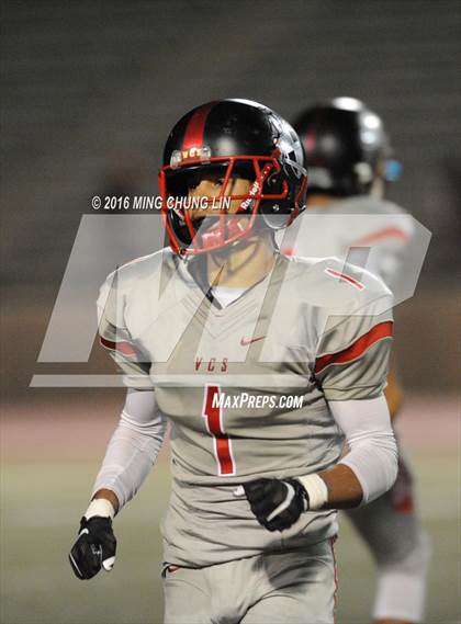 Thumbnail 1 in Village Christian vs. Whittier Christian photogallery.