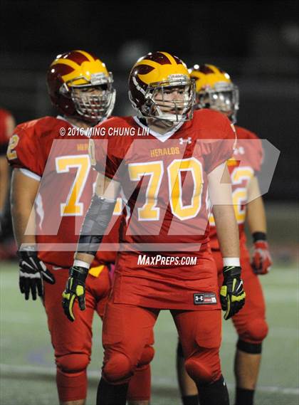 Thumbnail 3 in Village Christian vs. Whittier Christian photogallery.