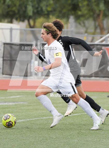 Thumbnail 3 in Queen Creek vs. Gilbert (Coyote Classic Soccer Tournament) photogallery.