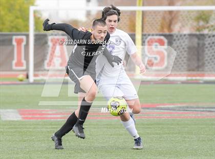 Thumbnail 3 in Queen Creek vs. Gilbert (Coyote Classic Soccer Tournament) photogallery.