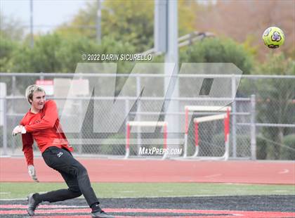 Thumbnail 1 in Queen Creek vs. Gilbert (Coyote Classic Soccer Tournament) photogallery.
