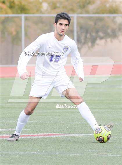 Thumbnail 3 in Queen Creek vs. Gilbert (Coyote Classic Soccer Tournament) photogallery.