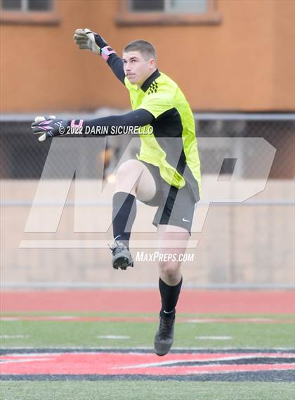 Thumbnail 2 in Queen Creek vs. Gilbert (Coyote Classic Soccer Tournament) photogallery.