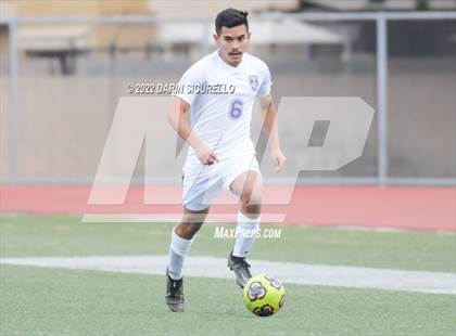 Thumbnail 2 in Queen Creek vs. Gilbert (Coyote Classic Soccer Tournament) photogallery.