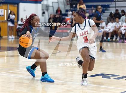 Thumbnail 3 in Martin Luther King Jr. Magnet @ Whites Creek photogallery.