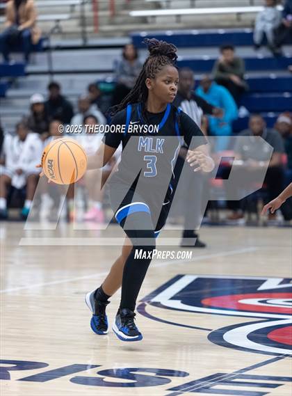 Thumbnail 1 in Martin Luther King Jr. Magnet @ Whites Creek photogallery.