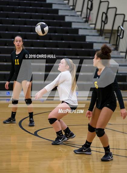 Thumbnail 1 in R.J. Reynolds @ Hough photogallery.