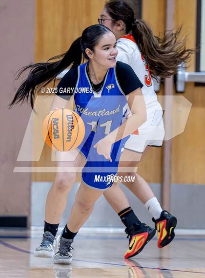 Thumbnail 2 in Marysville vs. Wheatland (Chavez Christmas Classic) photogallery.