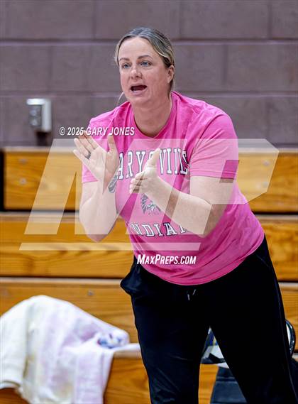 Thumbnail 3 in Marysville vs. Wheatland (Chavez Christmas Classic) photogallery.