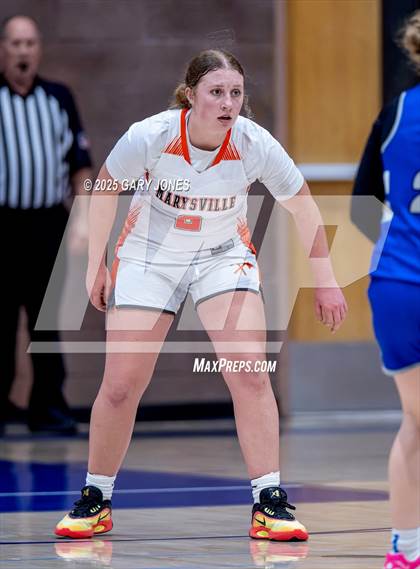 Thumbnail 2 in Marysville vs. Wheatland (Chavez Christmas Classic) photogallery.